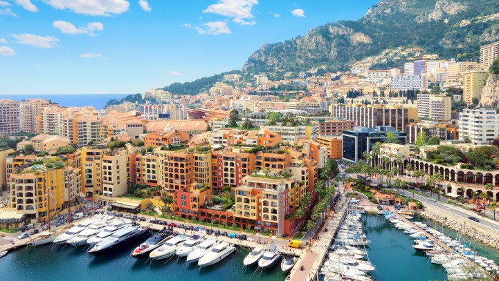 Cap d' Ail et le quartier de Fontvieille  Monaco
